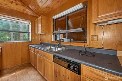 3266 Shady Court, Valley, WA 99181 - Photo 12