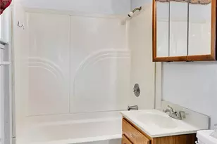 12037 S 64th Ave, Seattle, WA 98178 - Photo 4