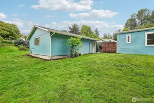 215 105th Ave E, Edgewood, WA 98372 - Photo 30