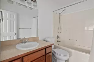 1086 Landing Cir, Oak Harbor, WA 98277 - Photo 18