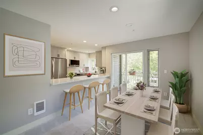 215 20th Avenue E #307, Seattle, WA 98112 - Photo 4