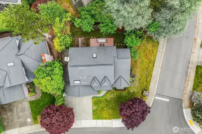 24544 SE 43rd Place, Sammamish, WA 98029 - Photo 36