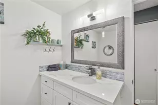 10430 Gravelly Lake Dr SW, Lakewood, WA 98499 - Photo 20