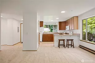 9912 NE 142nd Pl, Kirkland, WA 98034 - Photo 6