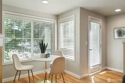 443 NE Ravenna Boulevard #B, Seattle, WA 98115 - Photo 10