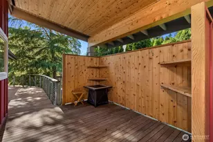 6575 NE Honeysuckle Ln, Bainbridge Island, WA 98110 - Photo 34