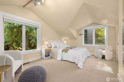 6575 NE Honeysuckle Lane, Bainbridge Island, WA 98110 - Photo 28