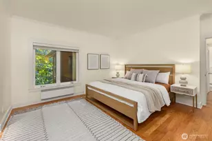 6575 NE Honeysuckle Ln, Bainbridge Island, WA 98110 - Photo 20