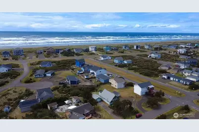 1205 Fairwood Court St SW, Ocean Shores, WA 98569 - Photo 36