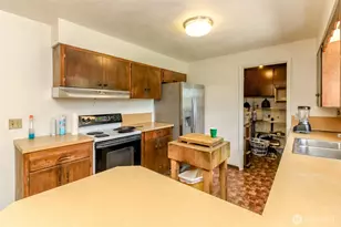 7130 Bentley Road E, Puyallup, WA 98371 - Photo 16
