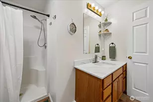 10002 Edgewood Dr, Anderson Island, WA 98303 - Photo 30