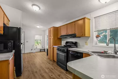 2035 Chico Way NW, Bremerton, WA 98312 - Photo 6
