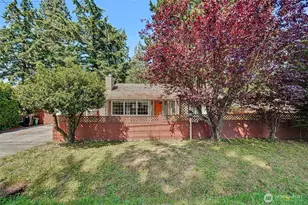 11557 8th Ave NE, Seattle, WA 98125 - Photo 2