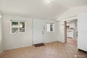 11557 8th Ave NE, Seattle, WA 98125 - Photo 8