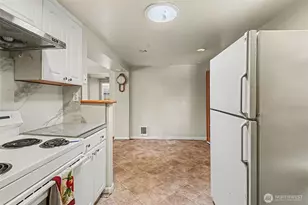 11557 8th Ave NE, Seattle, WA 98125 - Photo 14