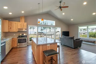 1117 Walker Street, Port Angeles, WA 98363 - Photo 12