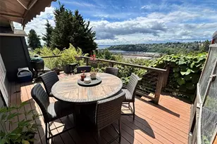 2535 12th Ave W, Seattle, WA 98119 - Photo 18
