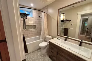2535 12th Ave W, Seattle, WA 98119 - Photo 34
