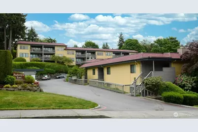 11642 100th Avenue NE #305, Kirkland, WA 98034 - Photo 1