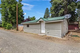 415 Broadway Ave, South Cle Elum, WA 98943 - Photo 12