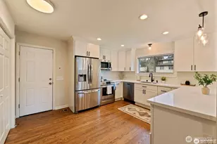 111 NW 140th St, Seattle, WA 98177 - Photo 14
