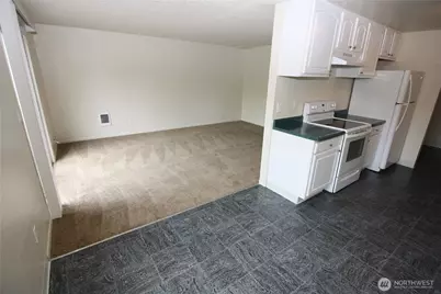 1903 W 31st Street, Vancouver, WA 98660 - Photo 4