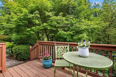 24253 NE Vine Maple Way, Redmond, WA 98053 - Photo 22