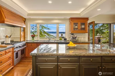 3038 E Laurelhurst Drive NE, Seattle, WA 98105 - Photo 20