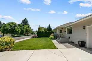 1116 Amherst Ave, Wenatchee, WA 98801 - Photo 4