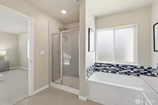 15530 SE 277th Pl, Kent, WA 98042 - Photo 22
