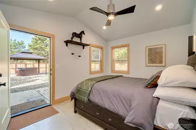 511 Ocean Beach Boulevard S, Long Beach, WA 98631 - Photo 12