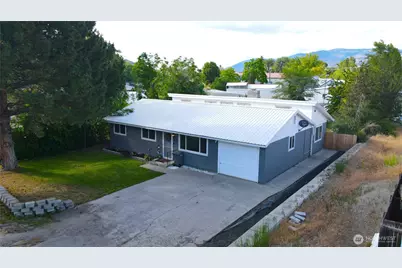 915 19th Avenue, Oroville, WA 98844 - Photo 26