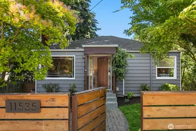 11535 40th Avenue NE, Seattle, WA 98125 - Photo 1
