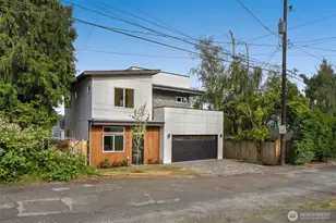 4413 50th Ave SW, Seattle, WA 98116 - Photo 2