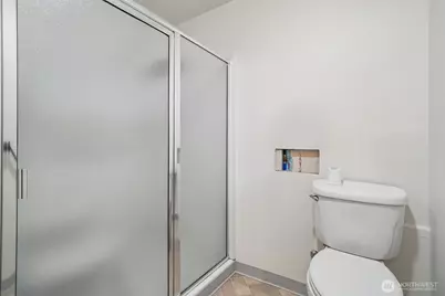 219 105th Avenue E, Edgewood, WA 98372 - Photo 18