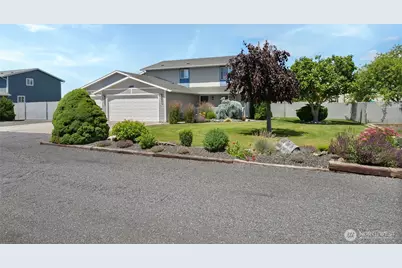 7690 McDougal Avenue NE, Moses Lake, WA 98837 - Photo 1