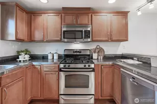 1451 South Main St, Seattle, WA 98144 - Photo 16