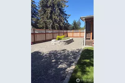 12025 Prairie Ridge Drive E, Bonney Lake, WA 98391 - Photo 20