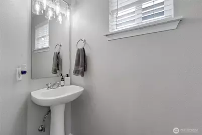 8022 26th Avenue SE, Lacey, WA 98503 - Photo 4