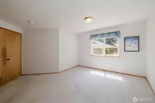 90 E Susan Ln, Union, WA 98592 - Photo 16