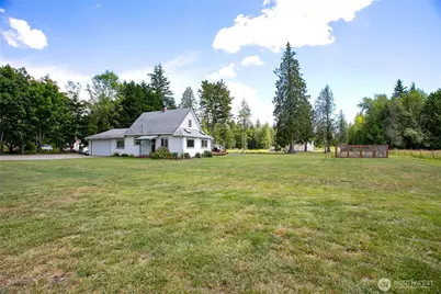 7506 Woodland Road, Ferndale, WA 98248 - Photo 4