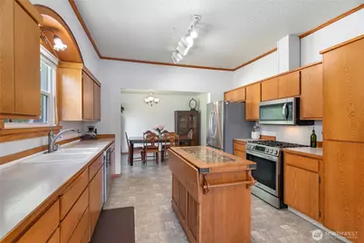 7506 Woodland Road, Ferndale, WA 98248 - Photo 10