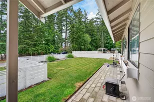 533 6th Ct, Fox Island, WA 98333 - Photo 30
