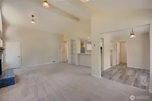 6015 Dexter Ave, Everett, WA 98203 - Photo 6