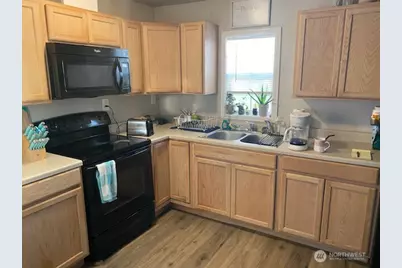 4016 Sandy Street NE, Moses Lake, WA 98837 - Photo 2