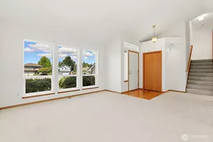 6525 56th Dr NE, Marysville, WA 98270 - Photo 4