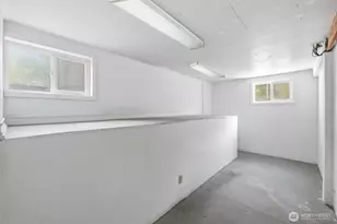 209 I St SE, Auburn, WA 98002 - Photo 32