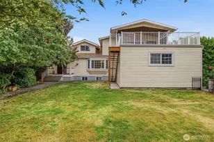 209 I St SE, Auburn, WA 98002 - Photo 1