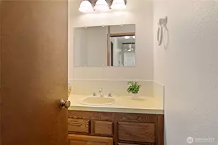 51 E Sinclair Pl, Shelton, WA 98584 - Photo 22