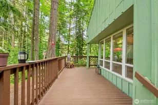 17830 Overlake Ct SE, Yelm, WA 98597 - Photo 4